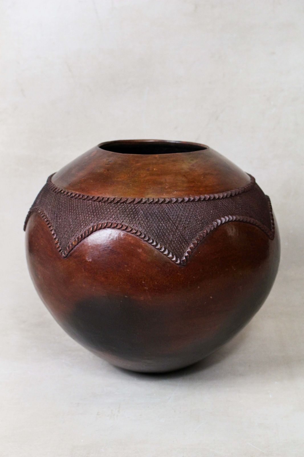 Zulu Pot   166.1, African photo furniture
