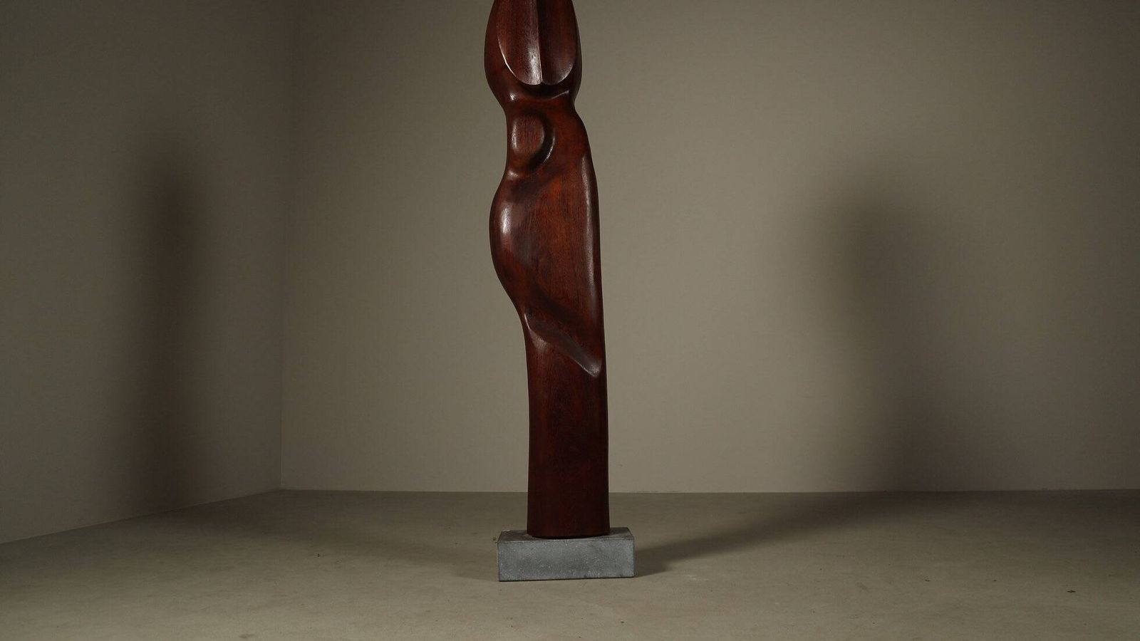 Monumental Wooden Sculpture Of Afzelia By Begga D'haese, Belgium, Circa 1985 photo Art