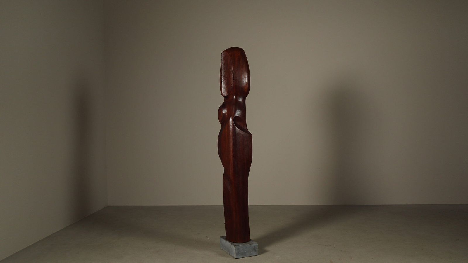 Monumental Wooden Sculpture Of Afzelia By Begga D'haese, Belgium, Circa 1985 photo vinterior