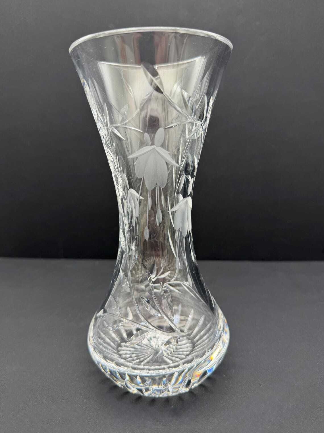 Vintage Royal Stuart Crystal Cascade Fuchsia Etched Vase photo vinterior