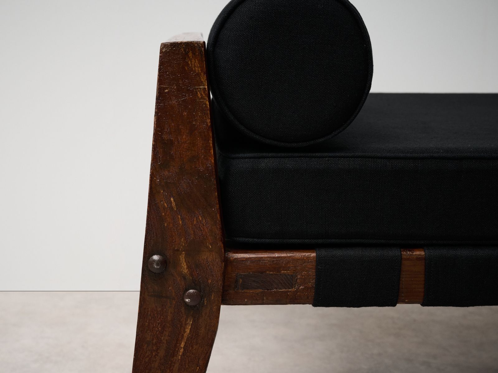 photo furniture Pierre Jeanneret Demountable Daybed Model No. 'Pj L 01 A' Chandigarh, India, 1955 1956