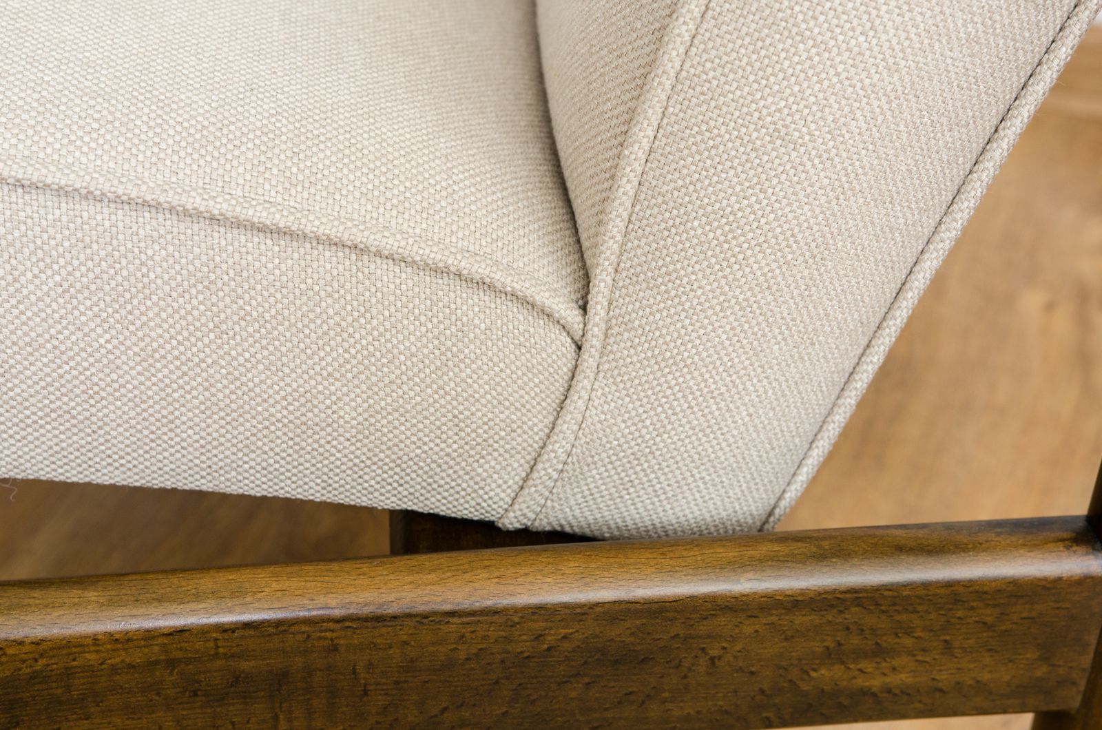 photo furniture Vintage Armchairs "Gfm 142" By Edmund Homa, Poland, 1960s, Set Of 2