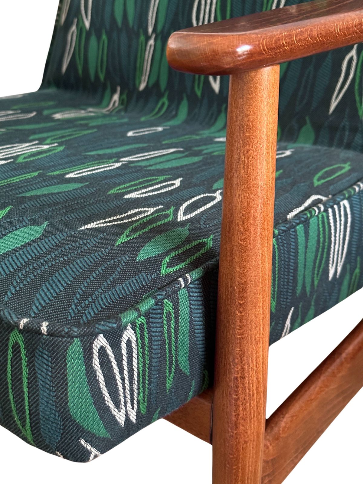 Set Of Vintage Armchairs By Juliszu Kędziorek In Green Jacquard, 1960 photo furniture
