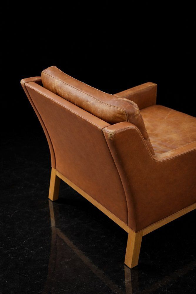 Furniture Vintage Danish Model 39 Easy Chair By Kai Lyngfeldt Larsen For Søren Willadsen, 1960s photo