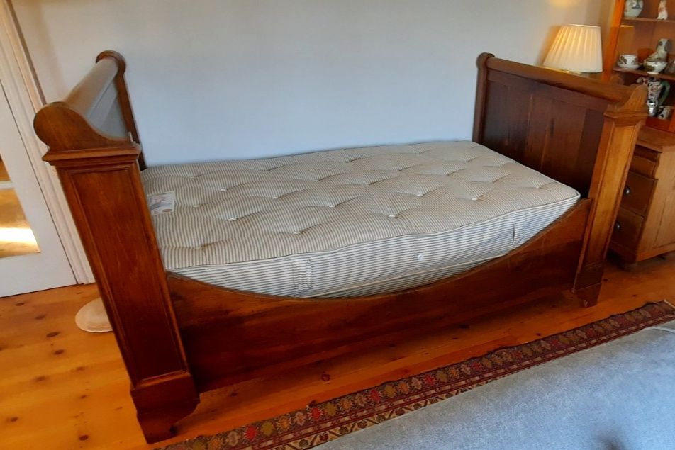 Antique French Oak Lit Bateau Super Single Size Bed Mattress And Bedbase photo for sale