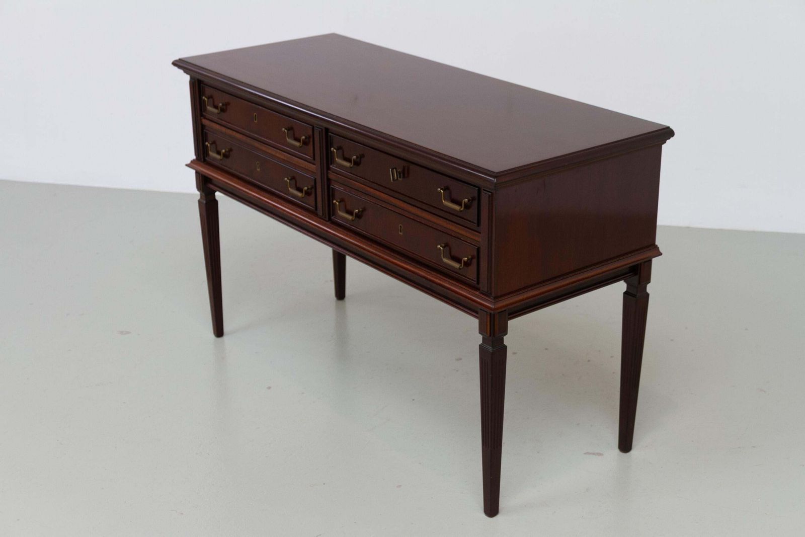photo vintage Danish Hepplewhite Mahogany Console Table By Farre Møbelfabrik, 1970s.
