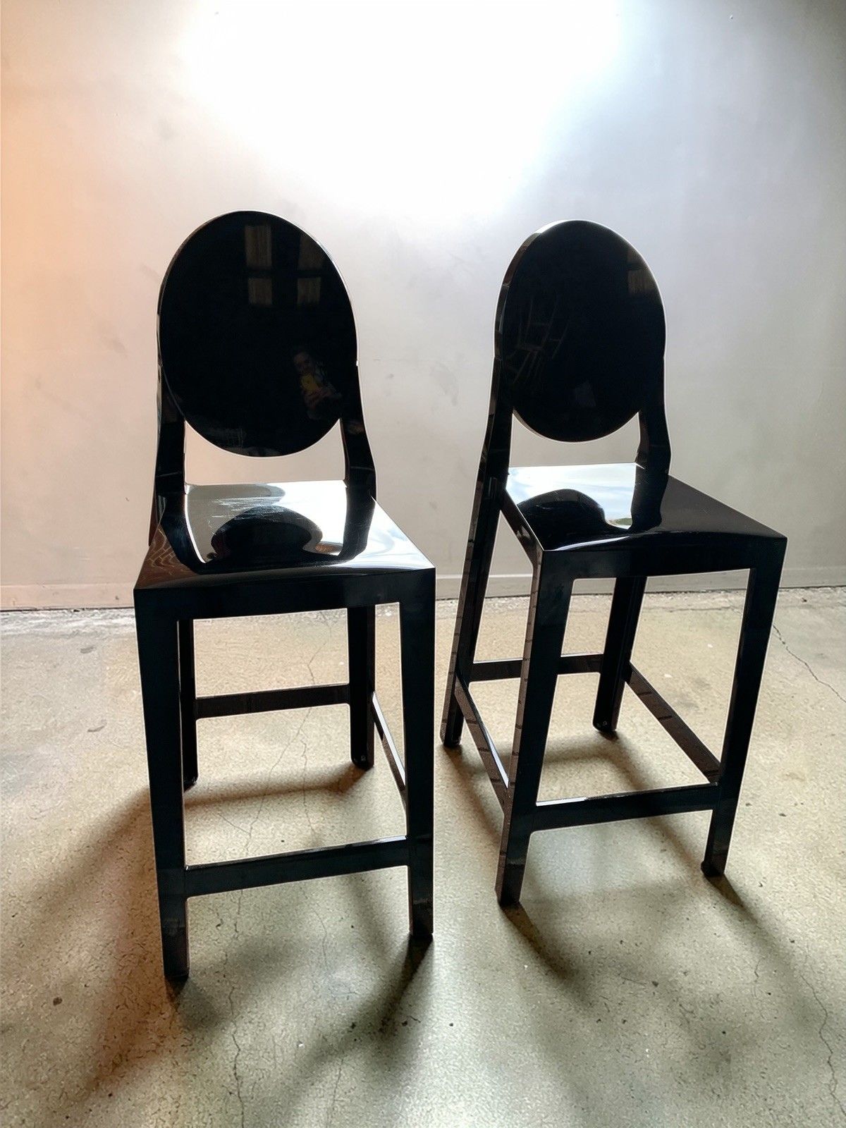 photo furniture Pair Of Philippe Starck –Kartell ‘One More’ Counter Stools (65cm)  Glossy Black