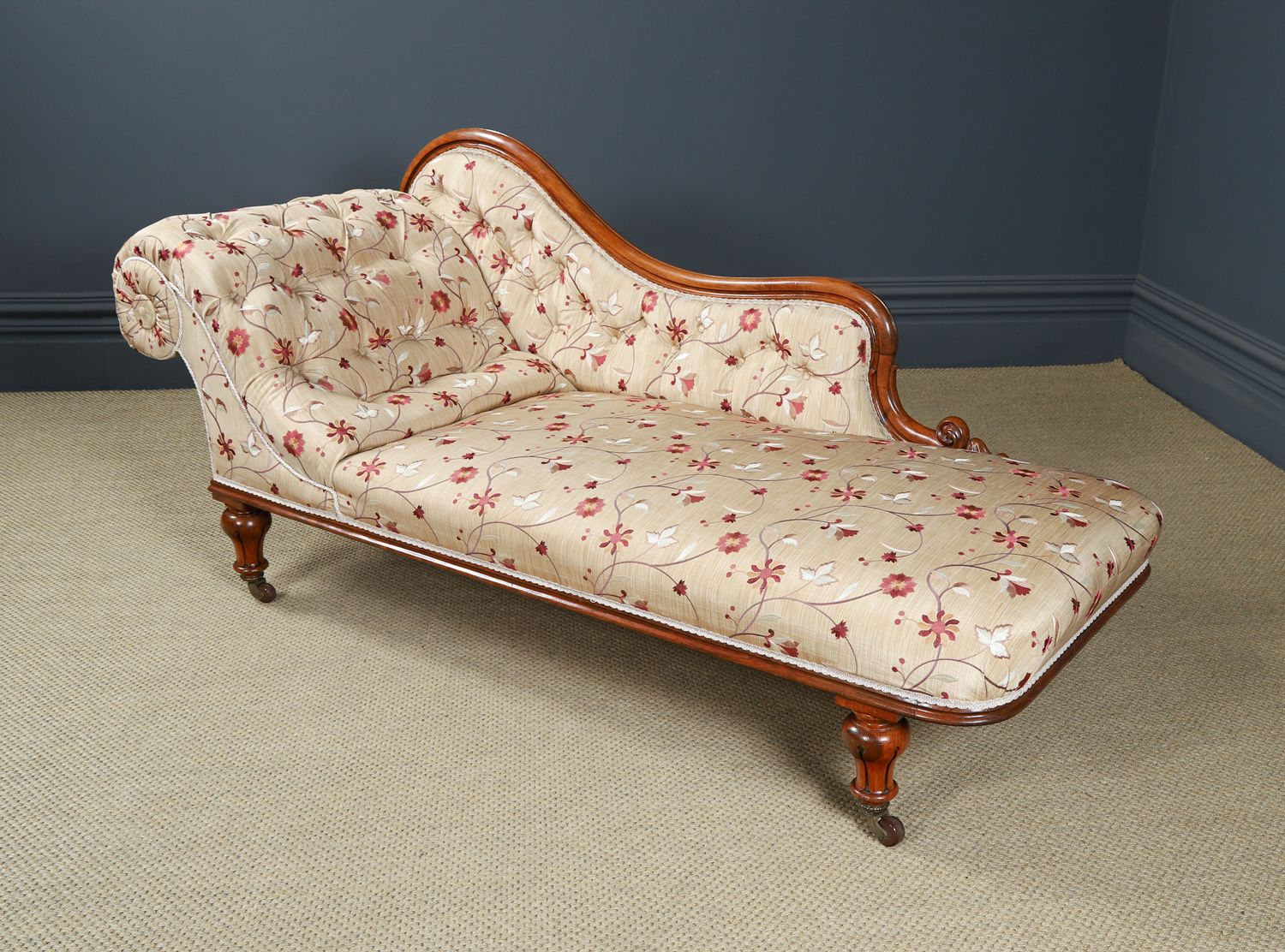 photo furniture Antique English Rosewood Upholstered Chaise Longue / Day Bed / Settee / Couch By H. Goodall & Sons Of Newcastle (Circa 1860)