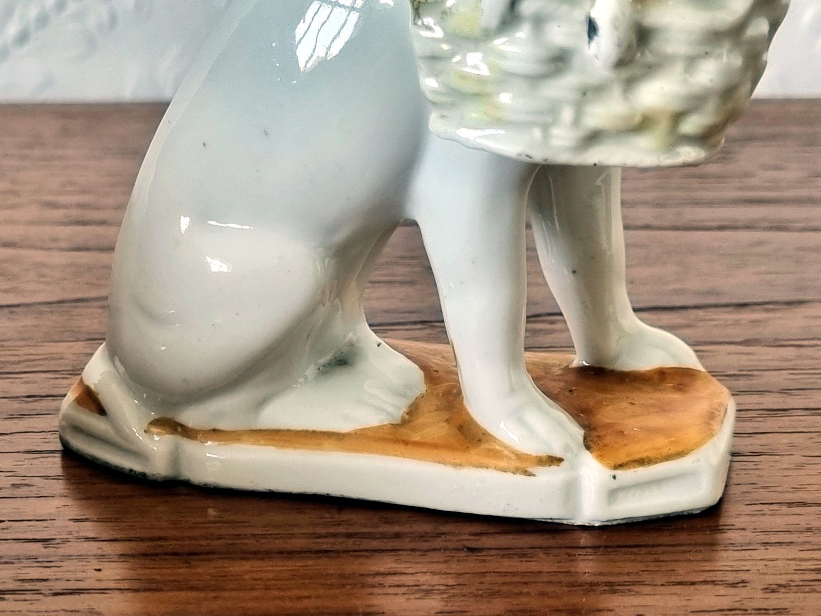 Antique German Porcelain Bulldog Figurine, Signed Germany, White Dog With Basket, Early 20th Century Ceramic Ornament photo vinterior