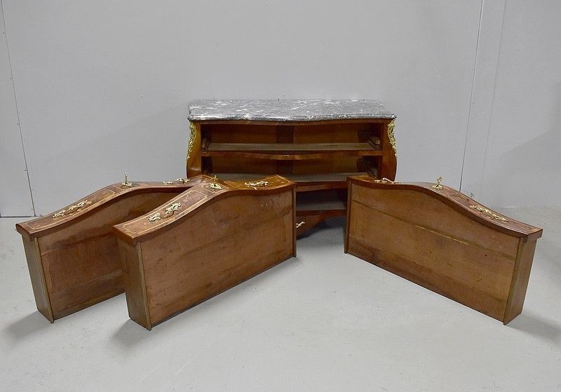 photo furniture Chest Of Drawers, Regency XVIII