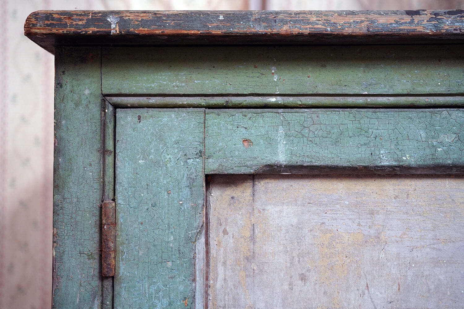 A Mid Victorian Painted Pine Sideboard C.1860 photo vinterior