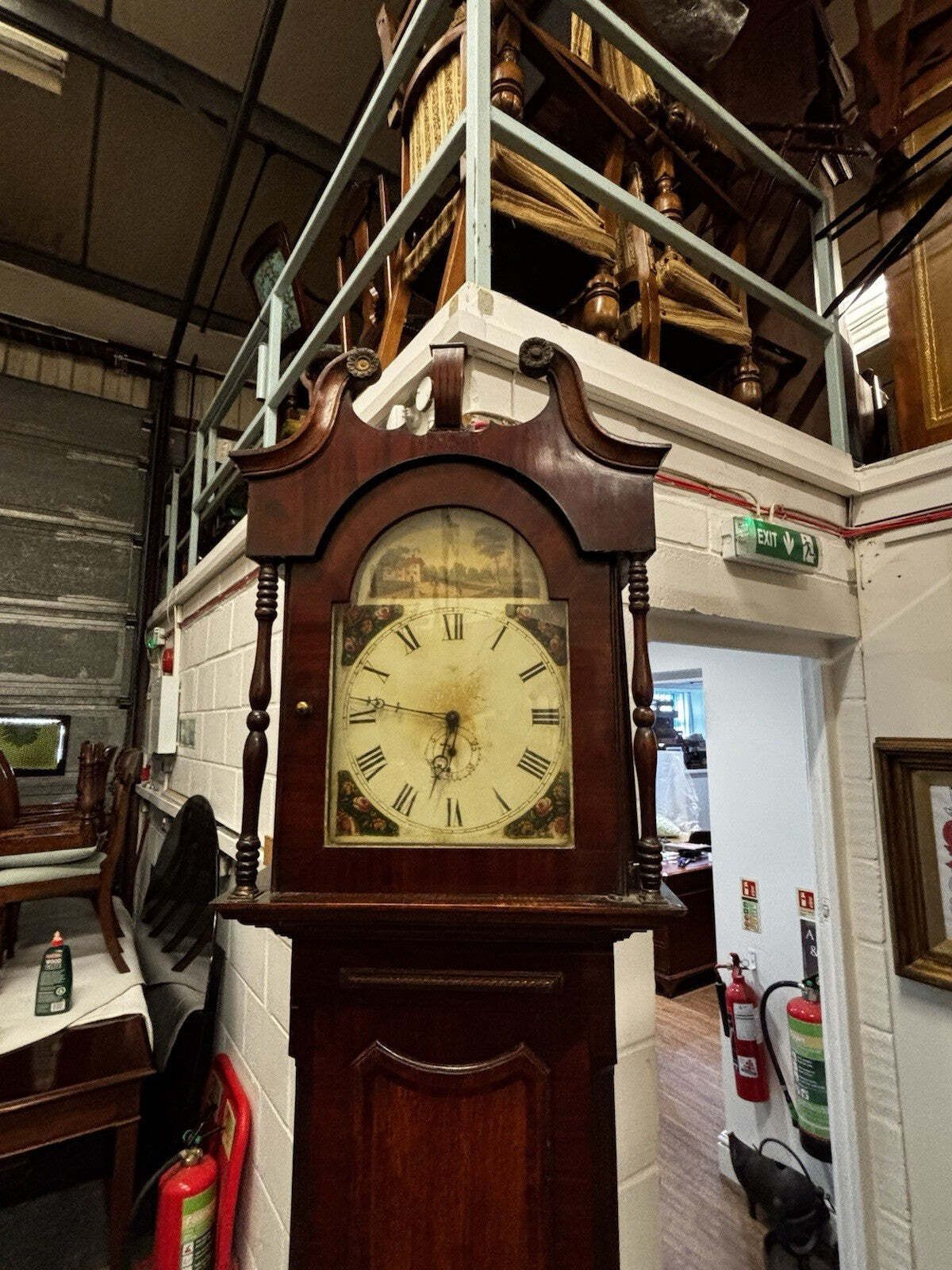 Antique Grandfather/ Longcase Clock photo vinterior