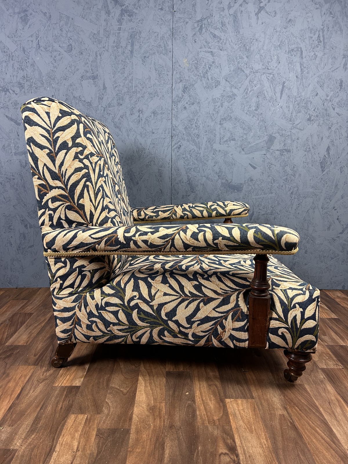 A 19th Century Open Armchair In Manner Of Howard & Sons In William Morris Fabric photo Furniture