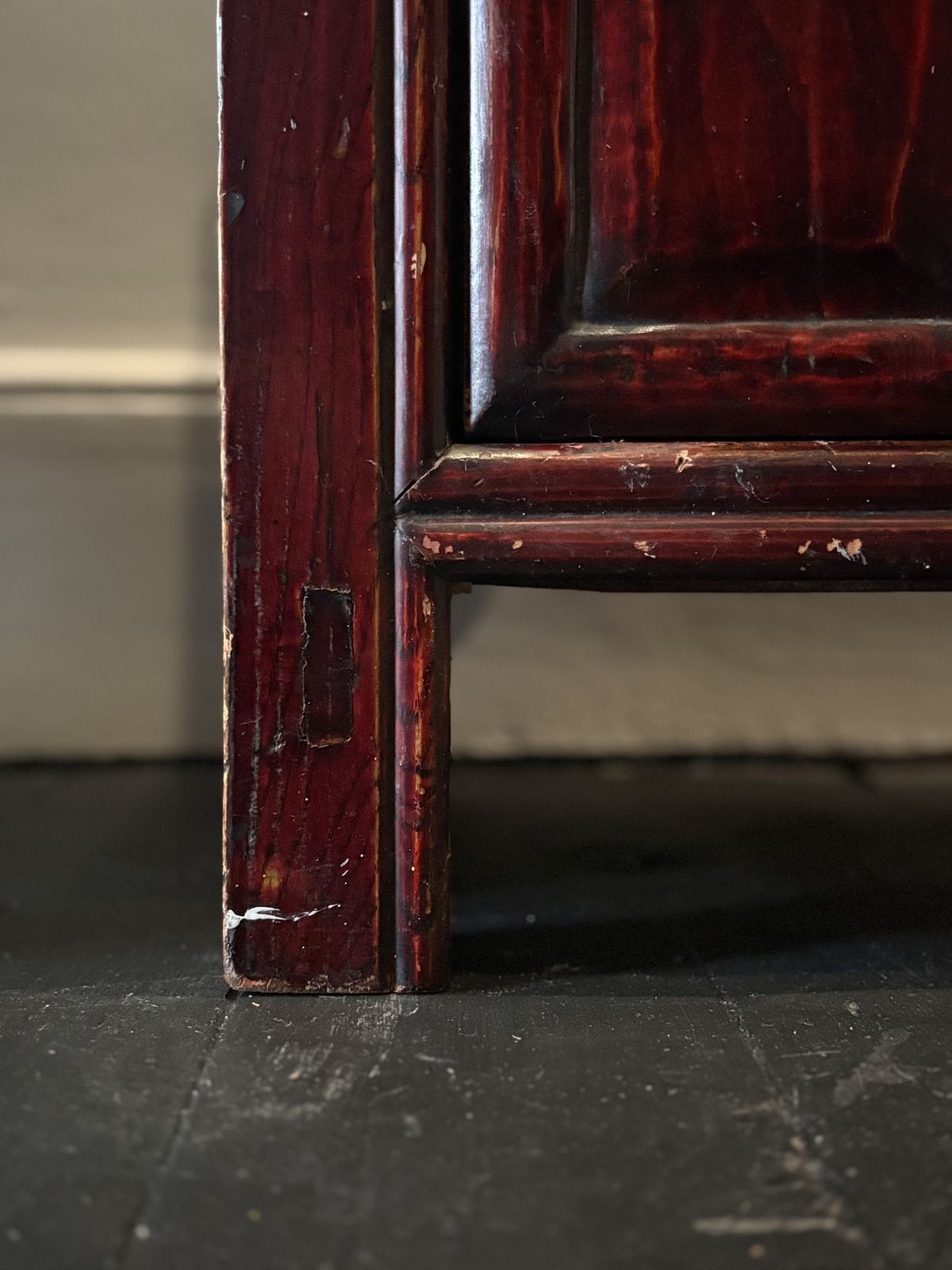 photo furniture Turn Of The Century Lacquered Little Bedside Tables, China Circa 1905