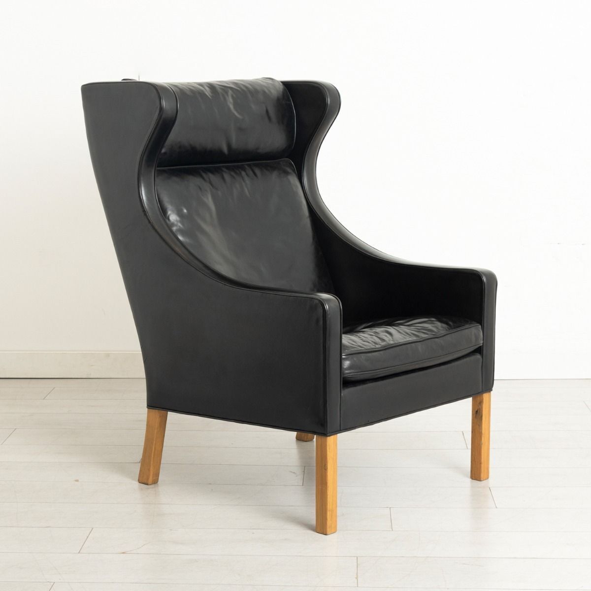 Oak & Leather Wing Chair Model 2204 Wing Chair By Borge Mogensen For Fredericia, Denmark