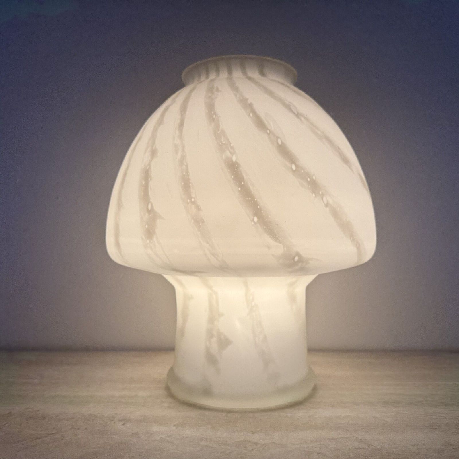 photo for sale Mid Century Murano Glazen Paddenstoellamp, Jaren 1970