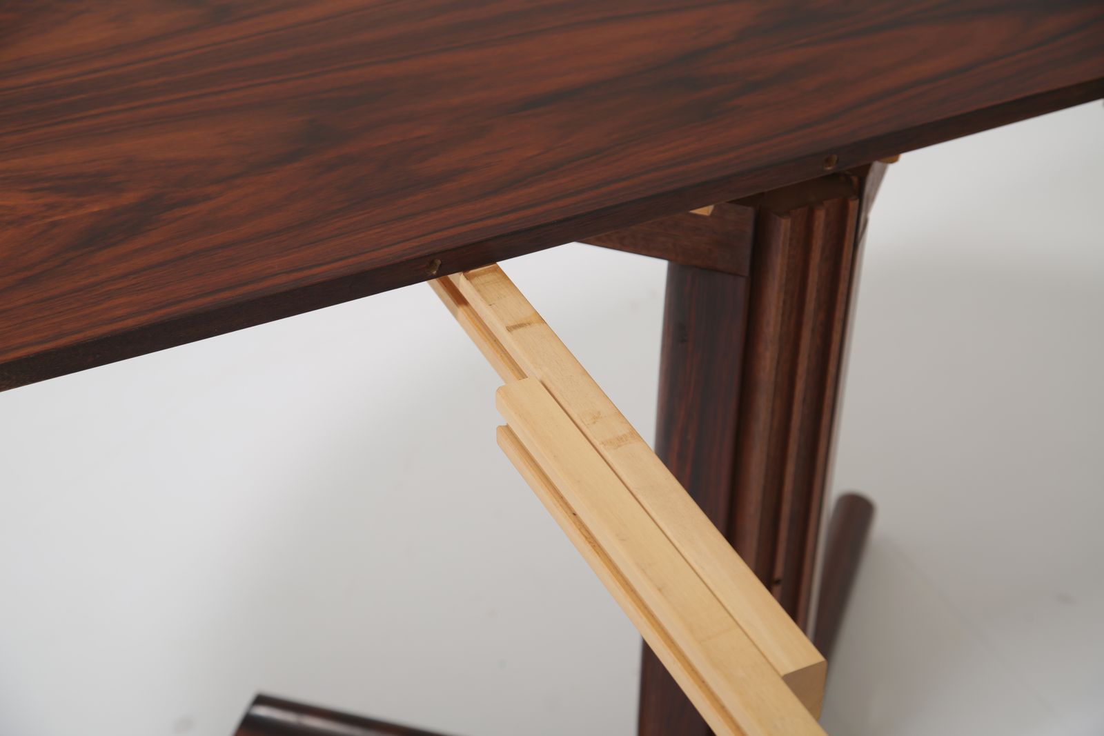 Gudme Møbelfabrik Oval Extending Dining Table: In Highly Figured Rosewood On Pedestal Base, Denmark, 1960s. photo buy