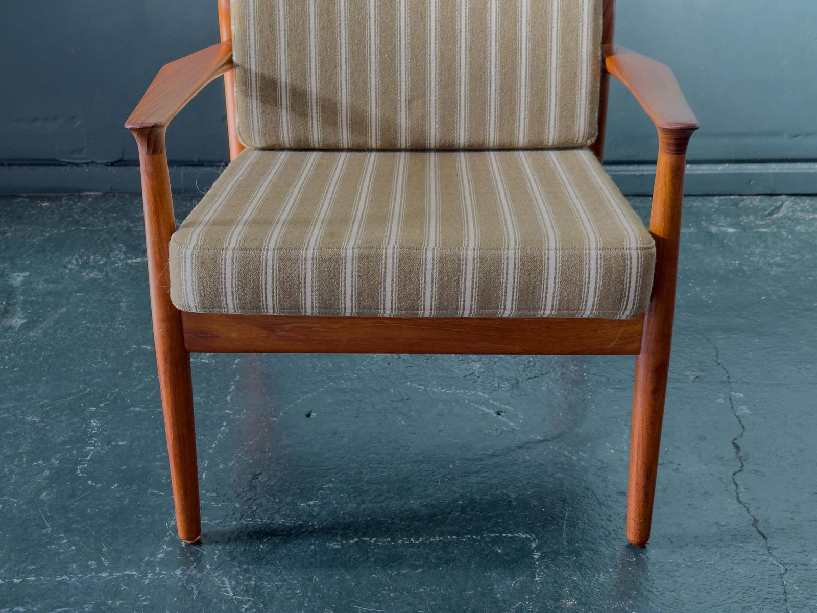 photo for sale Gm5 Model Armchair By Svend Aage Eriksen For Glostrup