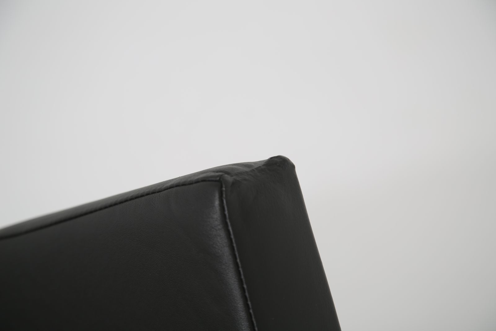 photo furniture Iconic Black Leather And Fiberglass Lounge Chair 'Coconut' By George Nelson For Vitra