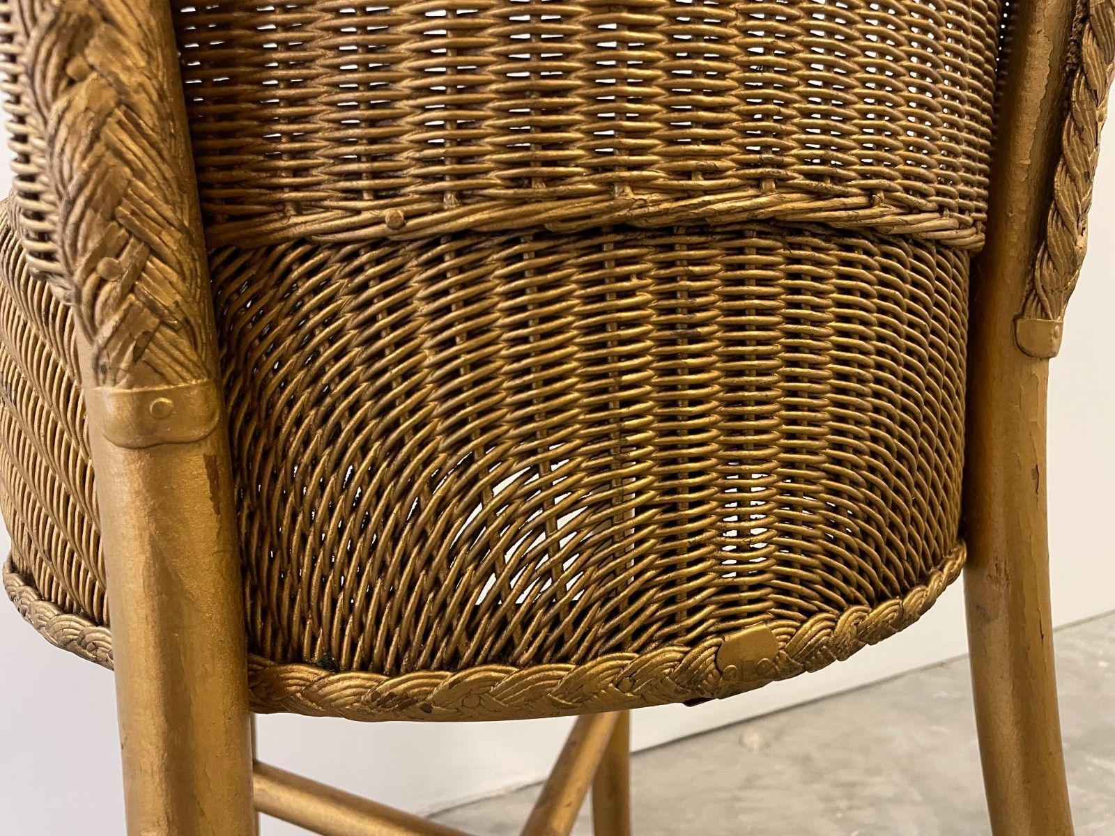 100.0 Vintage Circa 1930s Lloyd Loom Original Gold Painted Occasional Dining Chair photo