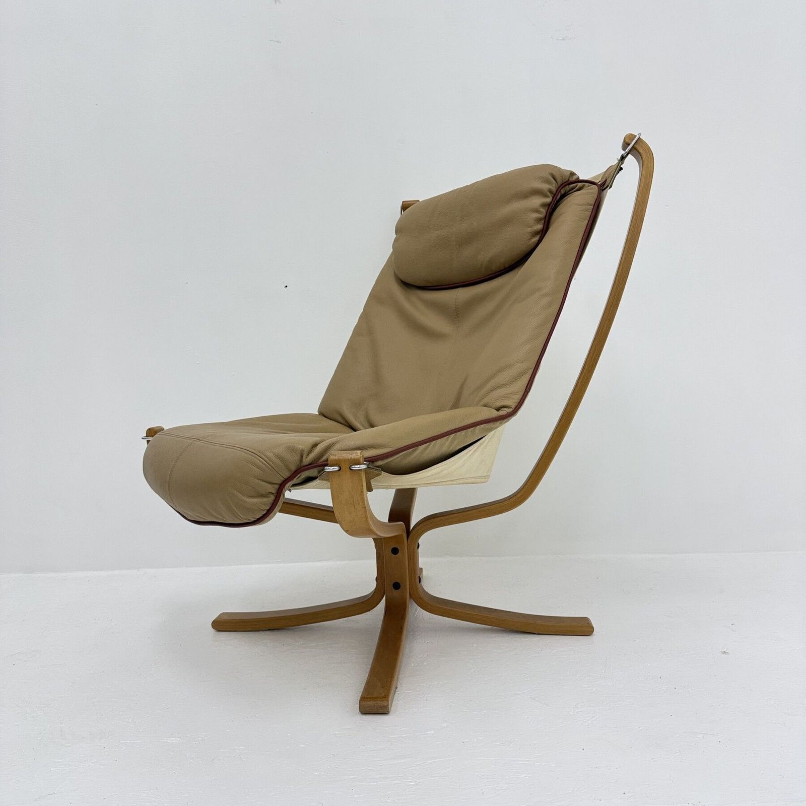 Falcon Leather Lounge Chair By Sigurd Ressel For Vatne Møbler 1970s photo furniture