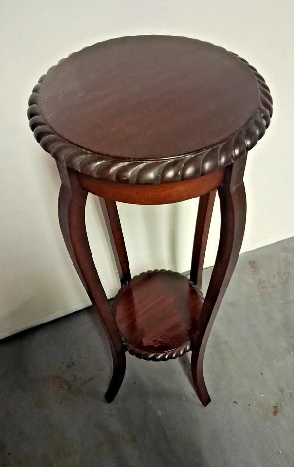 Antique Edwardian Mahogany Plant Stand With Slender Legs And Decorative Edge photo vinterior
