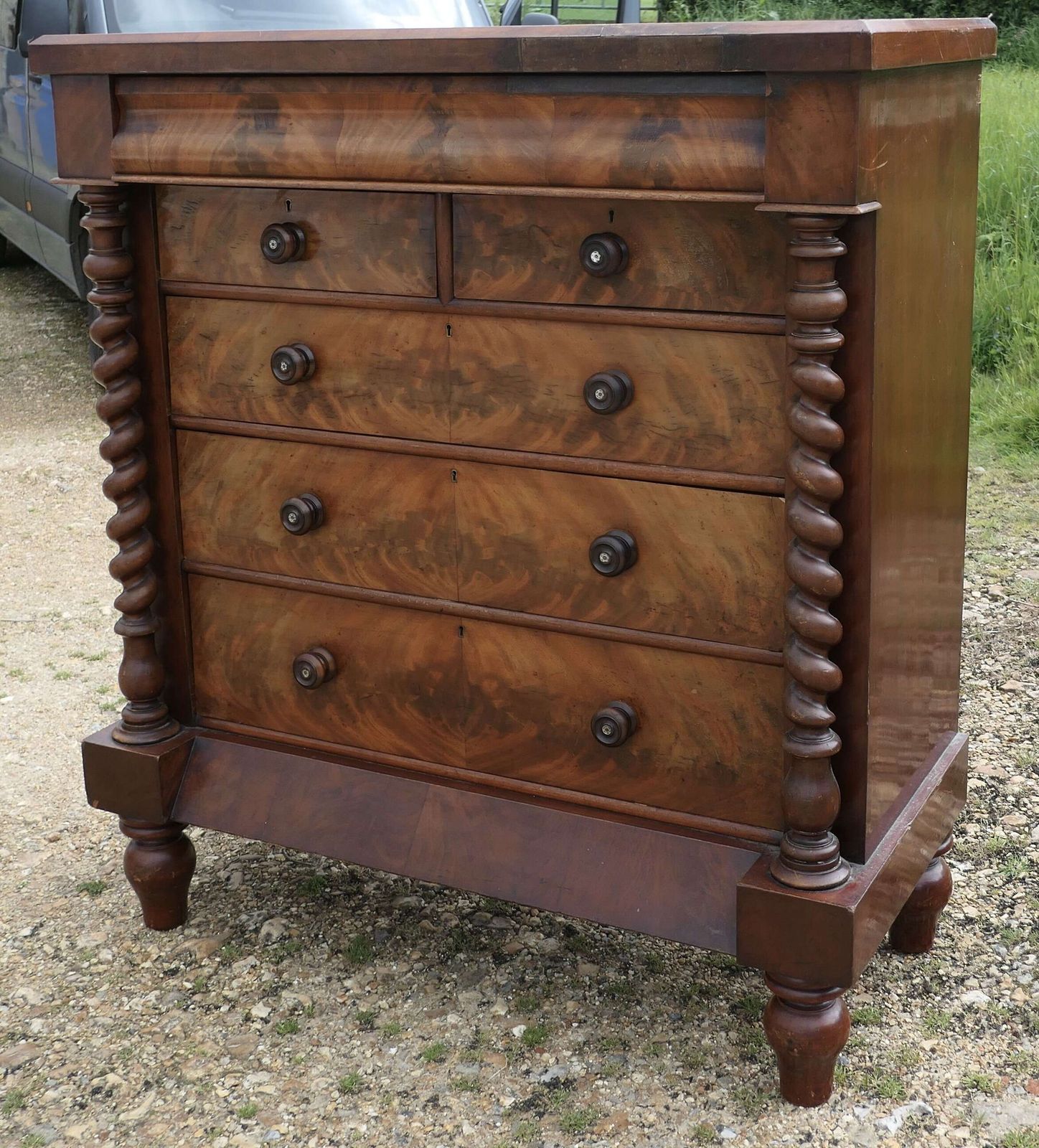 Big Victorian Mahogany Chest Of Drawers, Scotch Chest photo 1140.0