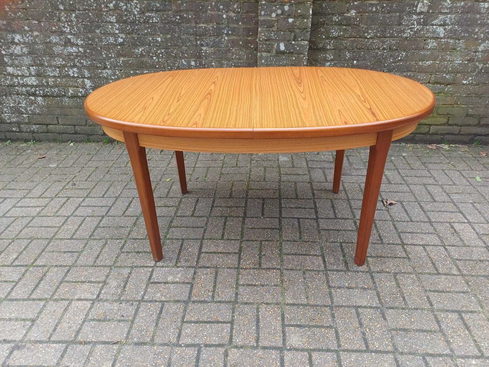 photo vinterior Late 1970s Retro Extending Dining Table Sculptural Scandinavian Style Exceptional Quality Solid Wood Base Near Perfect Free Hand Delivery