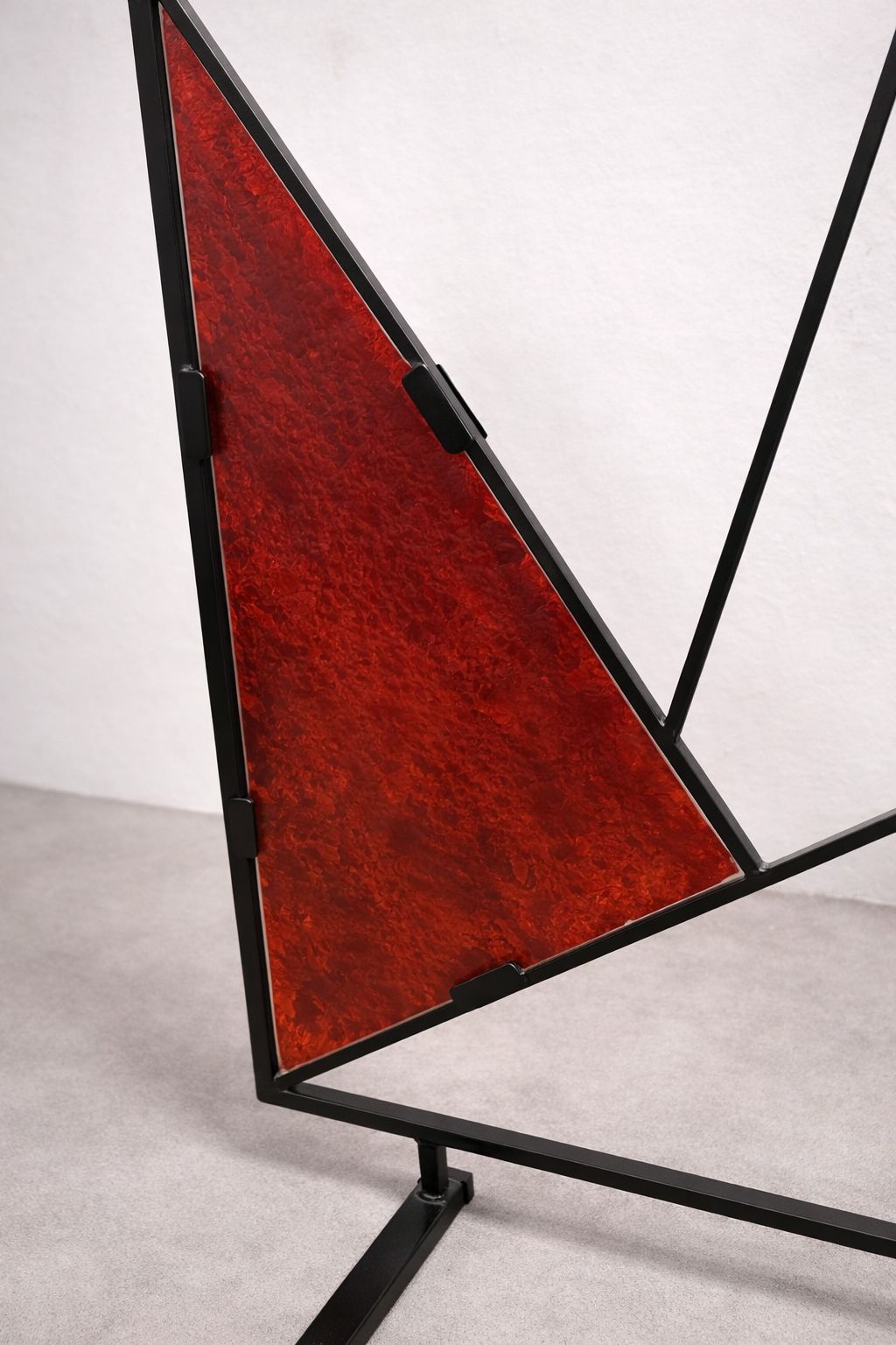 1661.0 Mid Century Modern Geometrische Roomdivider Met Getextureerd Gekleurd Glas, Jaren 1970–1980 photo
