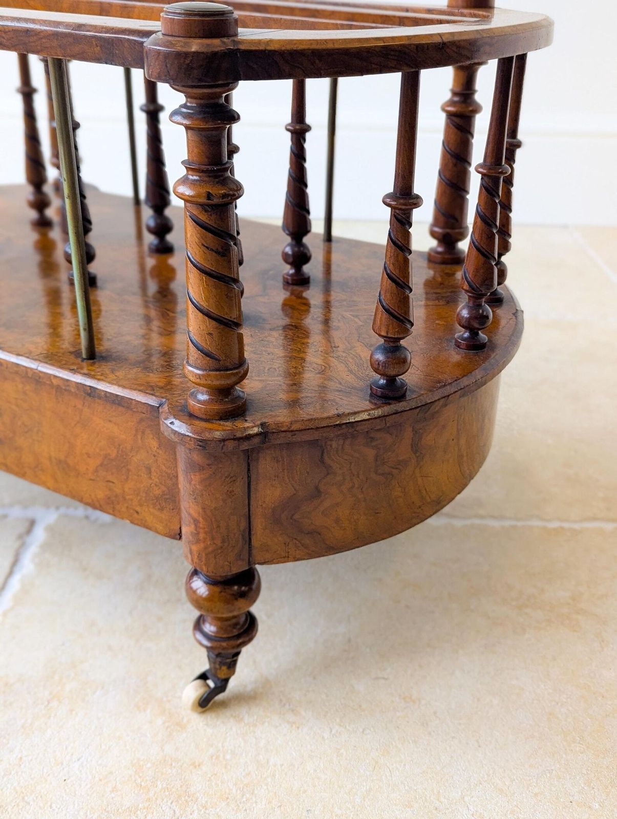 photo furniture Antique Victorian Burr Walnut Canterbury C.1870