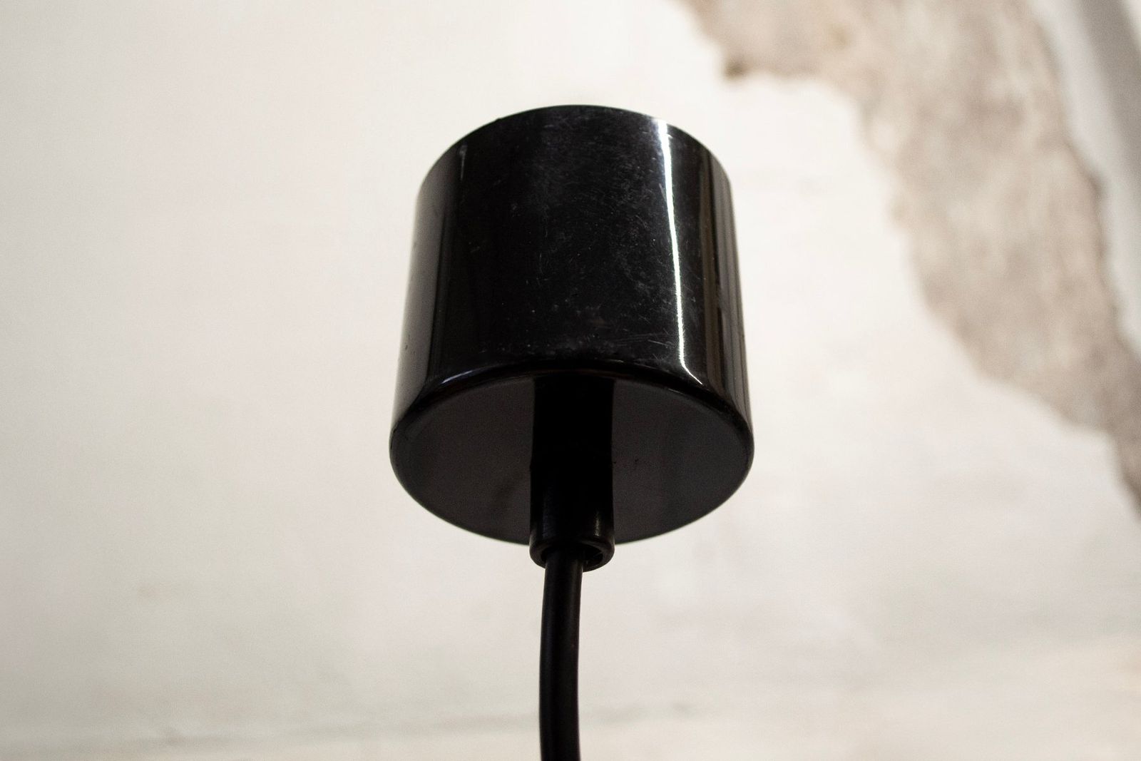 Lampiatta Enamel Lamps By Jonathan De Pas & Donato Durbino & Paolo Lomazzi For Stilnovo, 1971, Set Of 3 photo vinterior