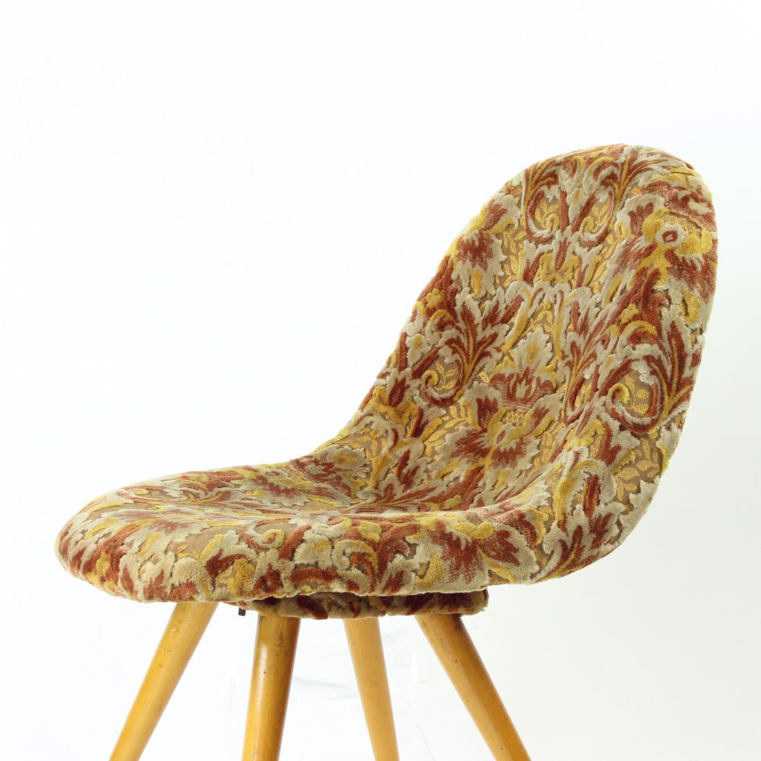 photo vinterior Midcentury Shell Chair By Miroslav Navratil In Original Velvet, Czechoslovakia 1960s
