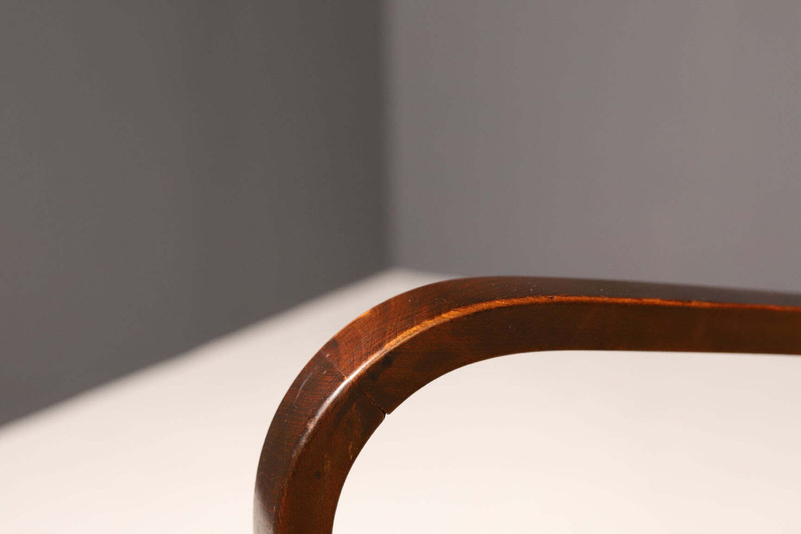 photo vinterior Koželka & Kropáček Armchair, 1940s, Silver Medal – Milan Triennale 1946, Restored Bentwood Frame