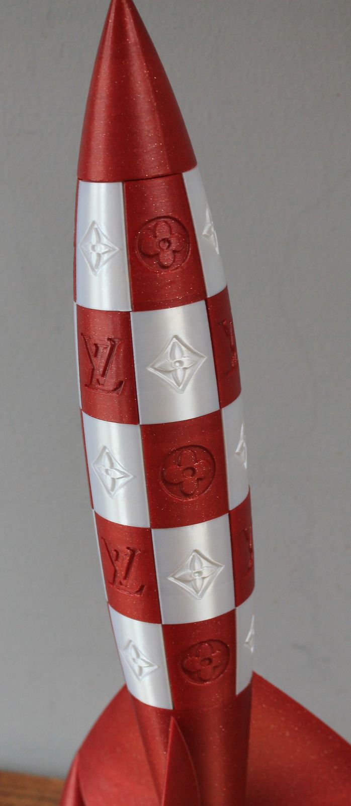 Rare Louis Vuitton Monogram Mascot Large Rocket Shop Window Art Advertising Sign Lv Space Press Rocket French Object Interior Design Vivienne Doudou photo vintage