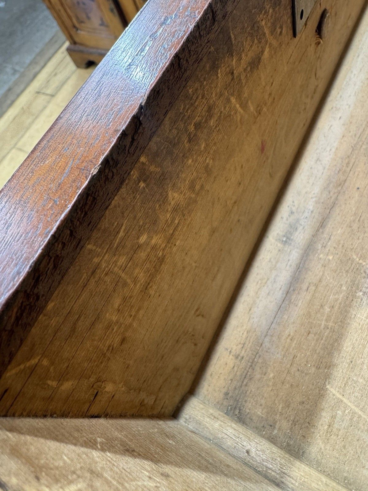 Victorian Mahogany Chest Of Drawers On Bun Feet photo Furniture