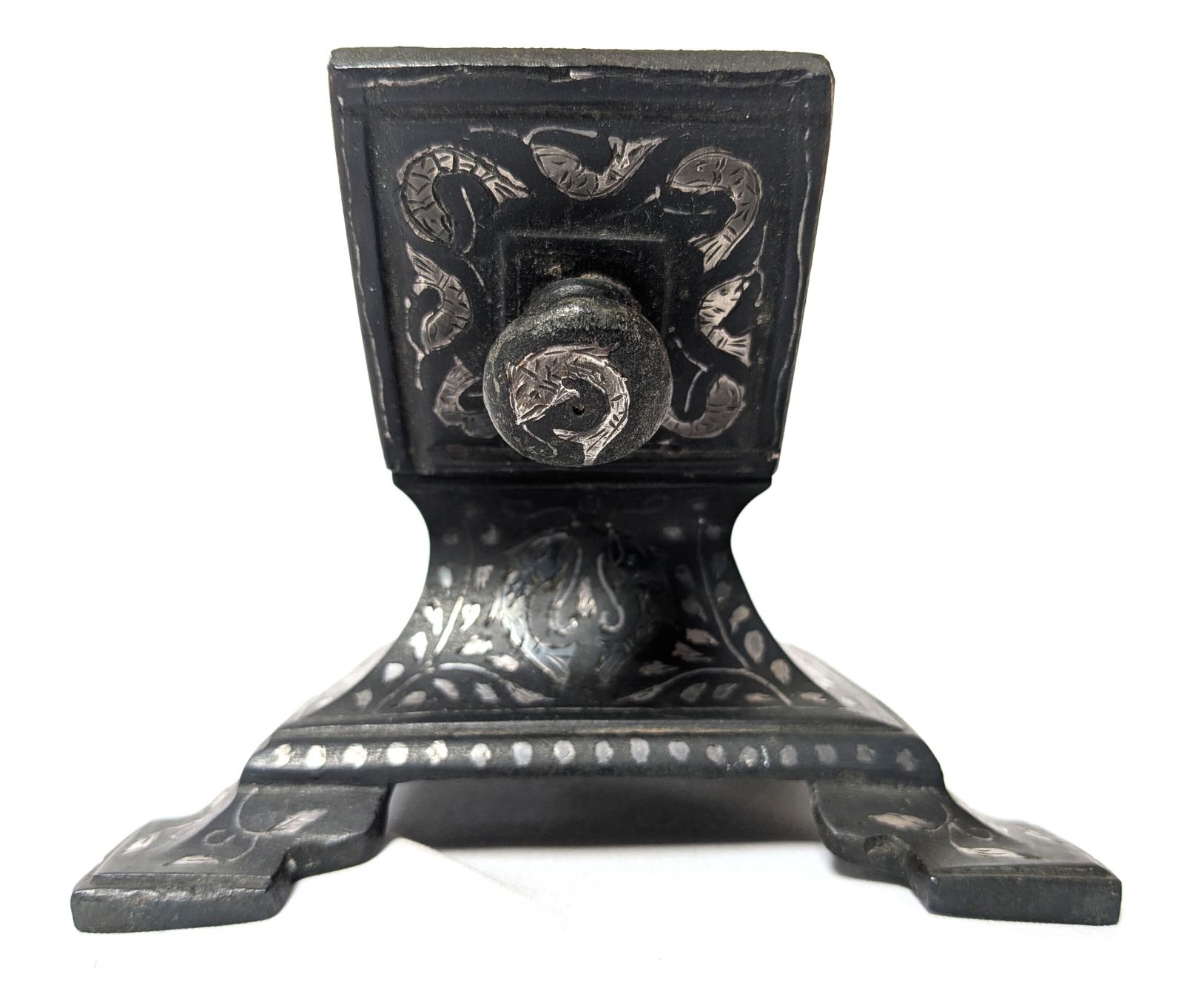 350.0 Antique Indian Lucknow Bidriware Sterling Silver Inlaid Decorated Inkwell photo