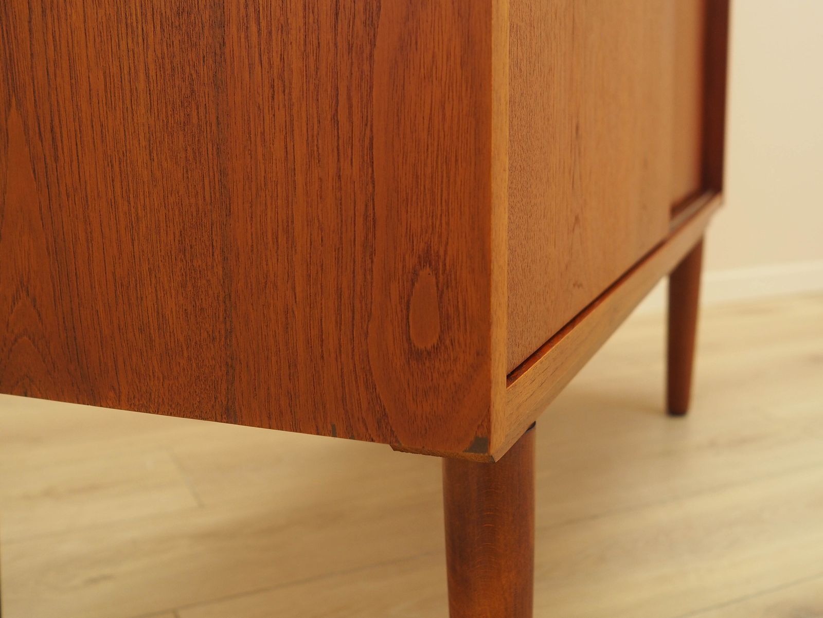 photo vintage Teakhouten Boekenkast, Deens Design, Jaren 1970, Ontwerper: Johannes Sorth