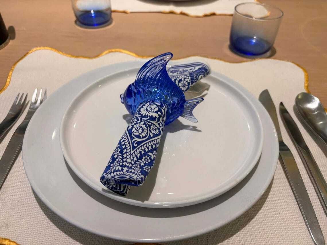 Lucite Angel Fish Napkin Rings: Tropical Beach Decor, Set Of 7 photo for sale