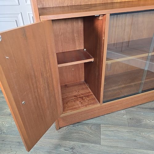 Retro Bookcase Display Shelves Vintage Wood Effect Mid Century Glass Cabinet Mcm photo 230.0