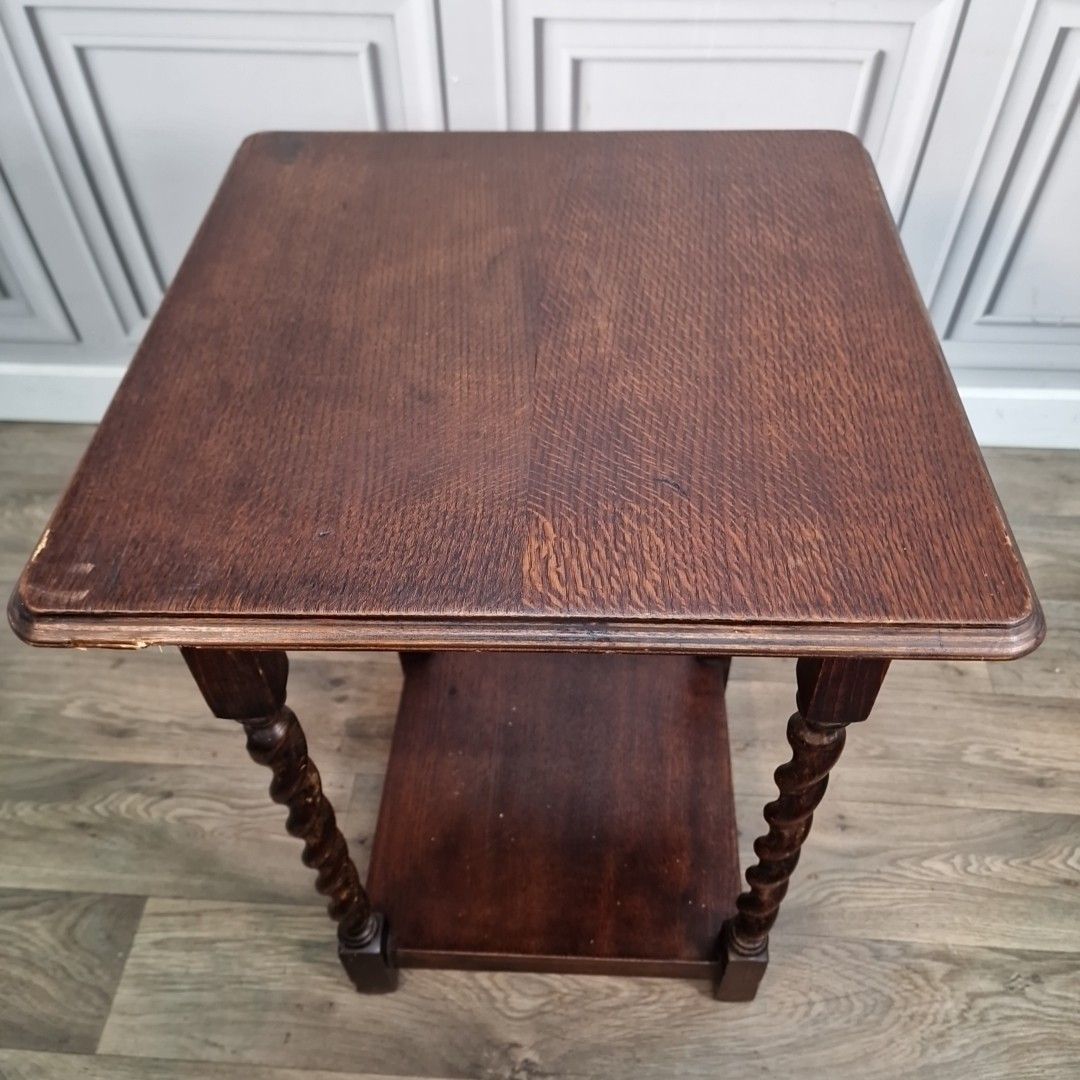 Antique Oak Hall Table Vintage Wooden Barley Twist Occasional 2 Tier Lamp photo vintage