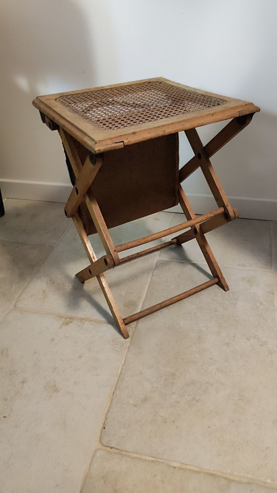 1085.0 Antique French Artist Stool With Satchel For Painter photo