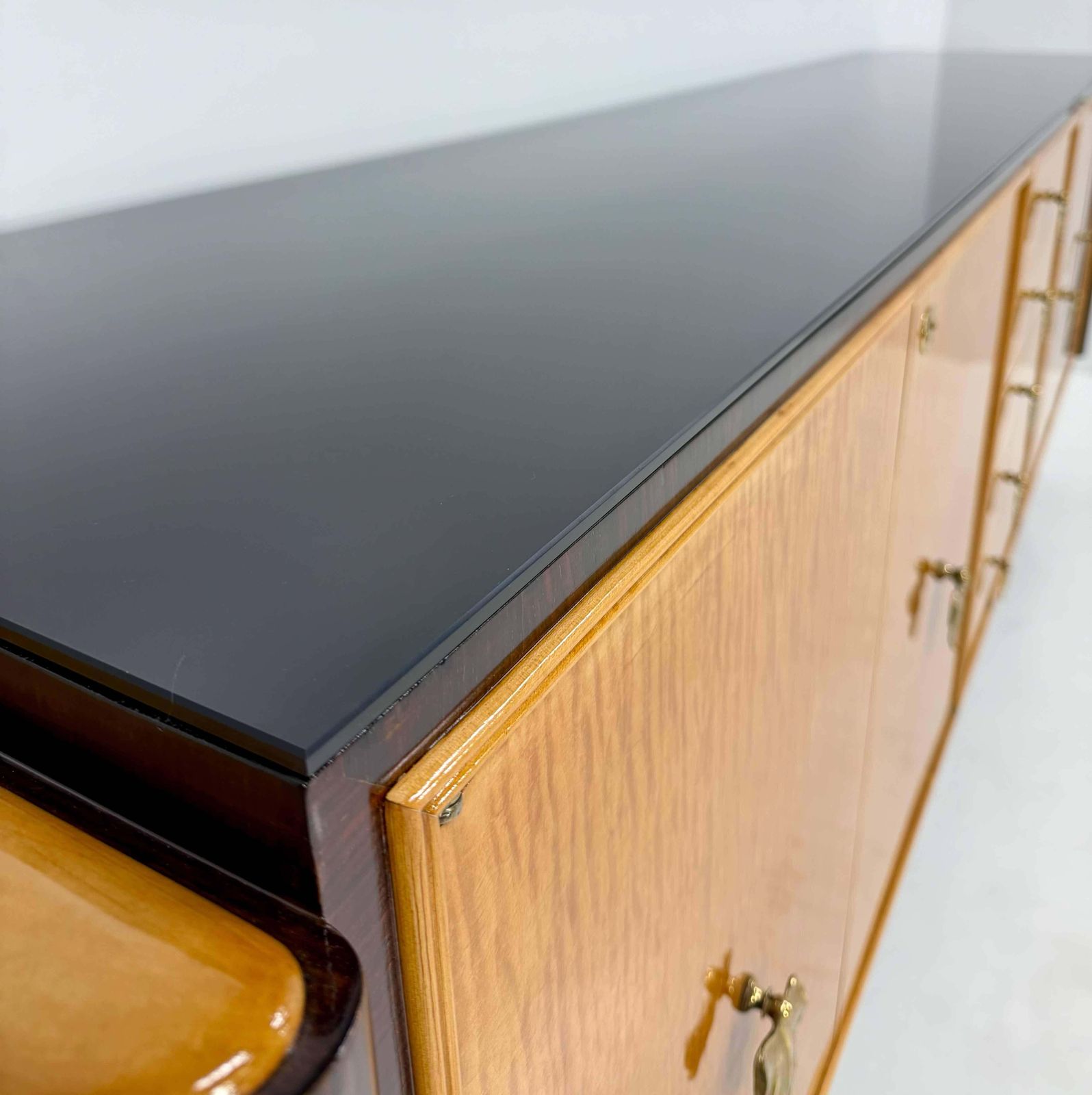 Furniture Italian Art Deco Sideboard Attributed To Osvaldo Borsani In Maple, Late 1940s photo