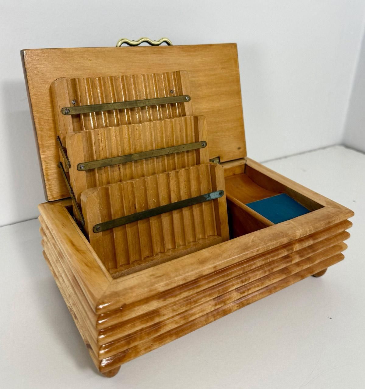 Italian Art Deco Musical Cigarette Box, Barera Radio Venice, 1940s photo vinterior