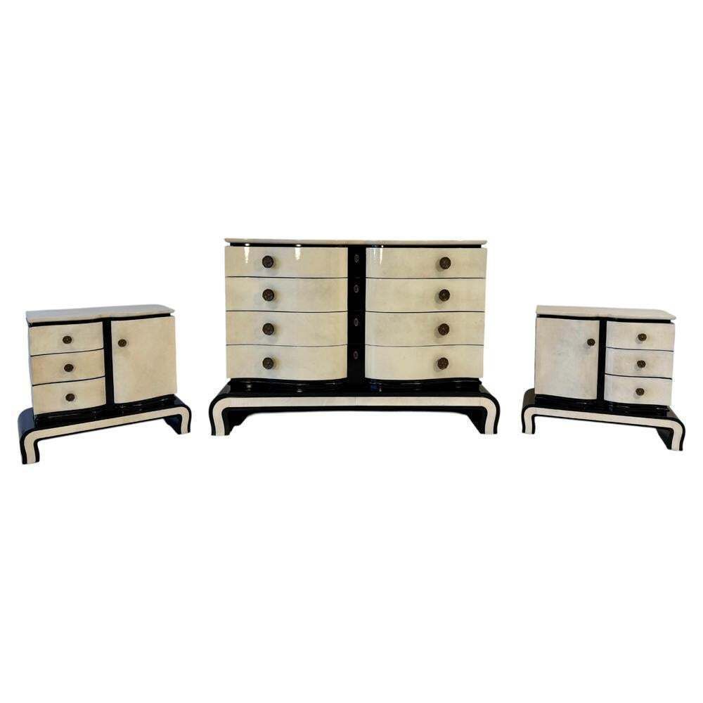 Pair Of Art Deco Nightstands In Parchment And Black Lacquer, Attr. Borsani, 40s photo buy