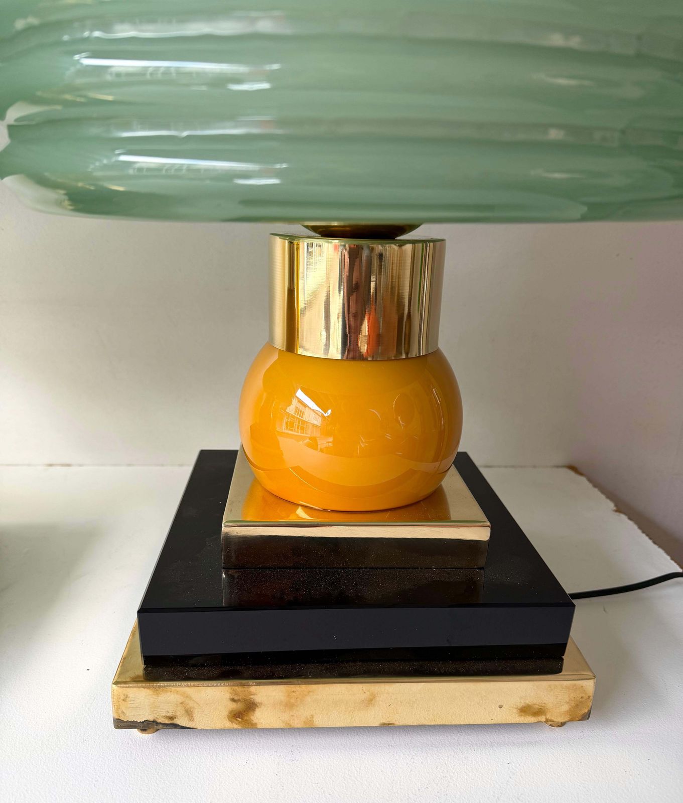 Contemporary Pair Of Brass And Green Murano Glass Wave Shades Lamps, Italy photo for sale
