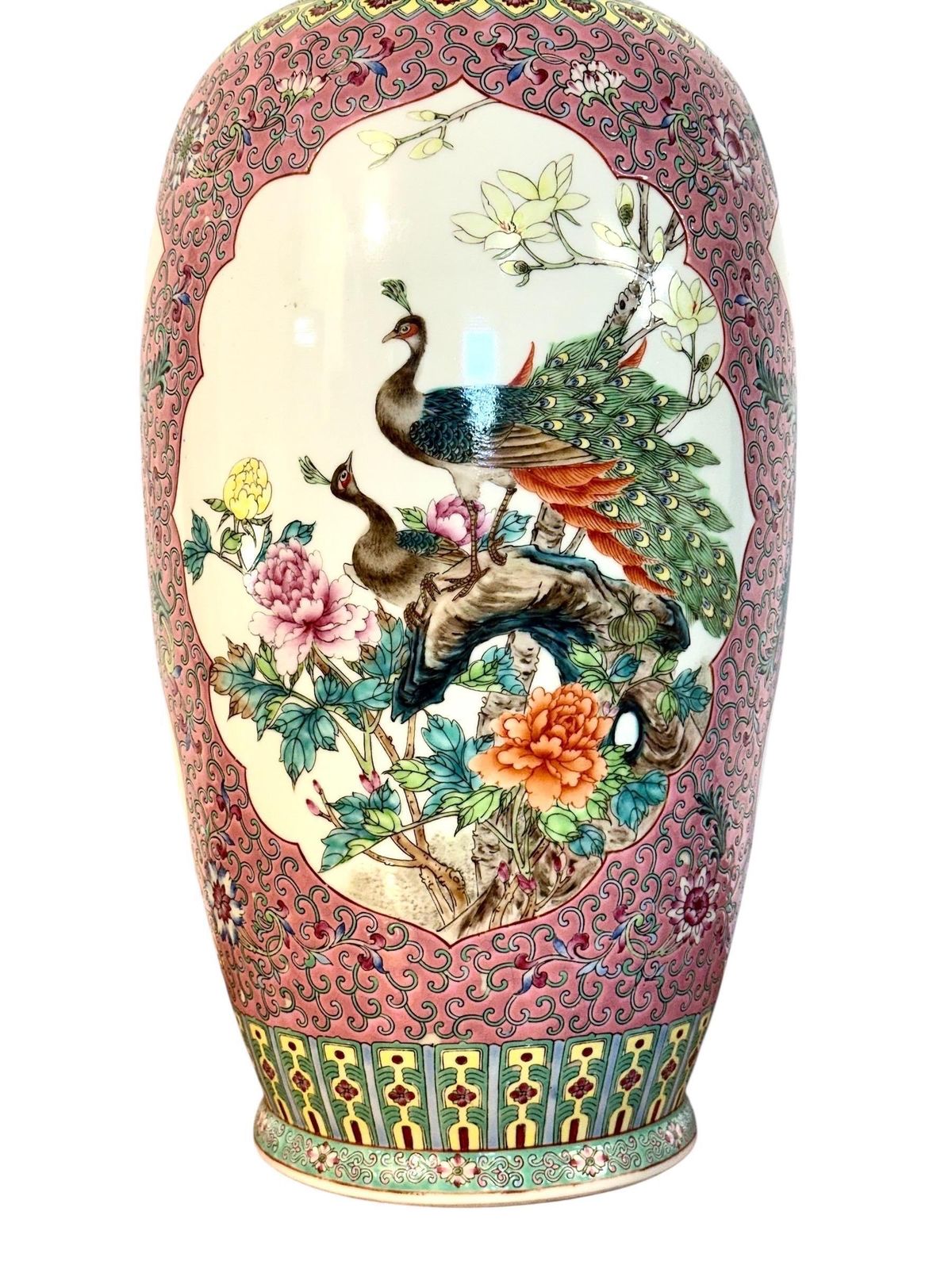 Home Decor Large Chinese Famille Rose Porcelain Vase With Peacocks photo