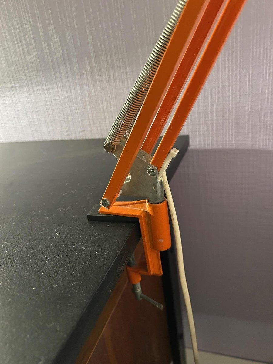 L 1 Articulated Lamp By Jacob Jacobsen For Luxo, 1960s photo vinterior