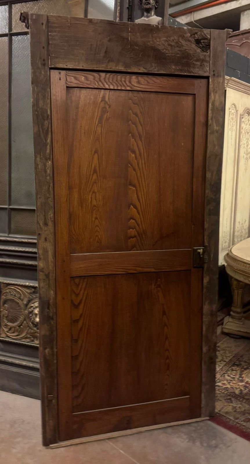 Single Leaf Chestnut Door, Complete With Frame, Italy photo vinterior