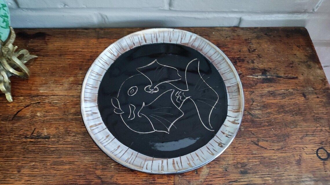 Mid Century Ceramic Decorative Plate Fish Design, Atelier Cerenne Vallauris photo Home Decor