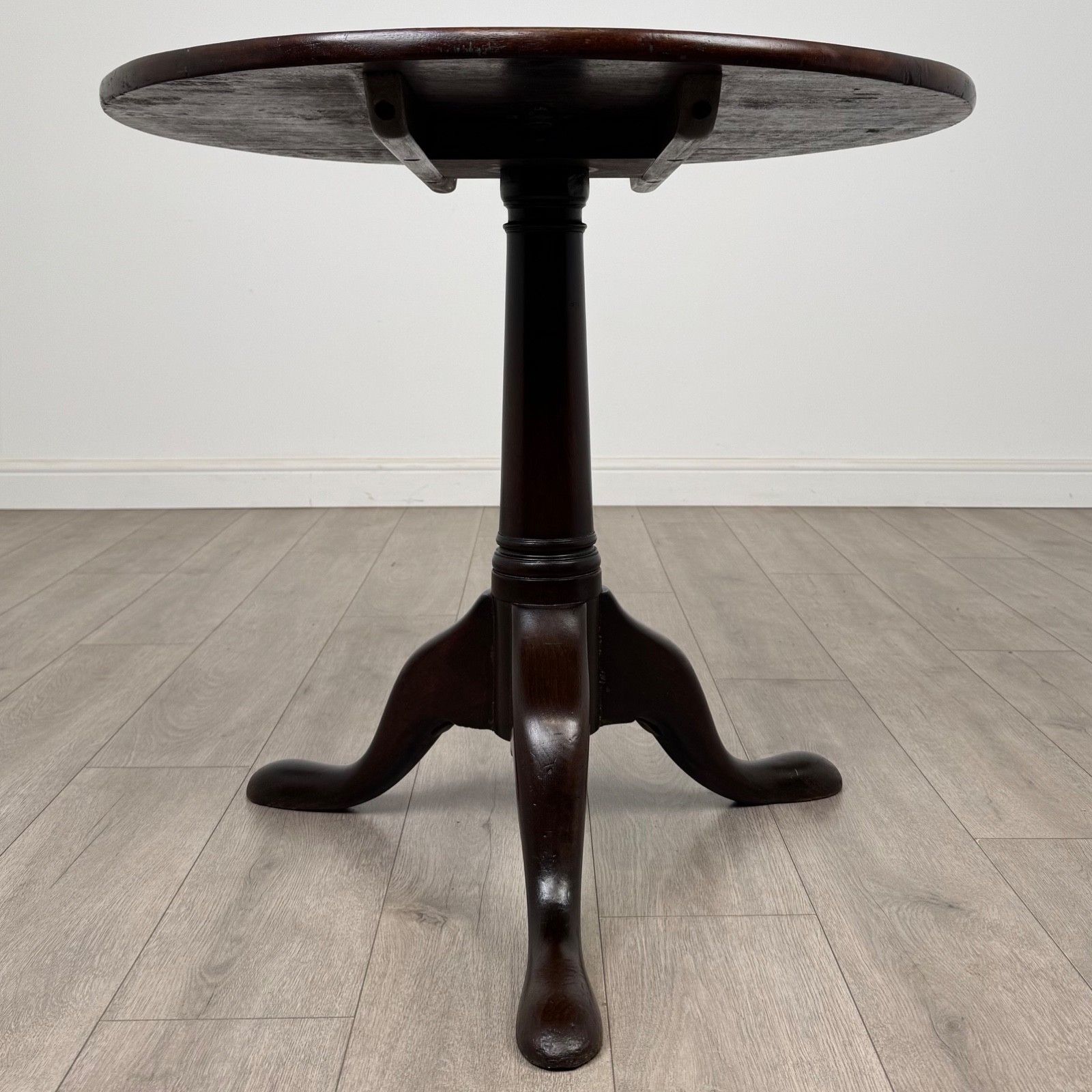 Antique 18th Century Georgian Tilt Top Table In Mahogany ( Af 5271 )